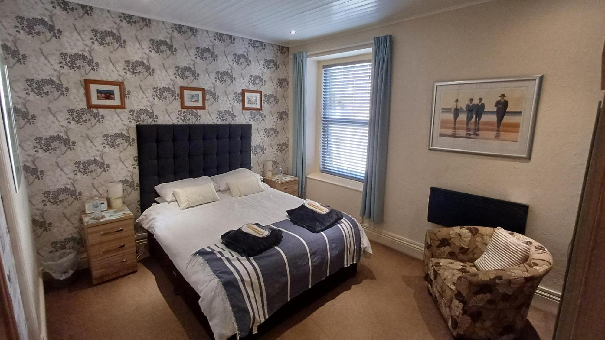 Morwenna Luxury Holiday Apartments Llandudno Exterior photo