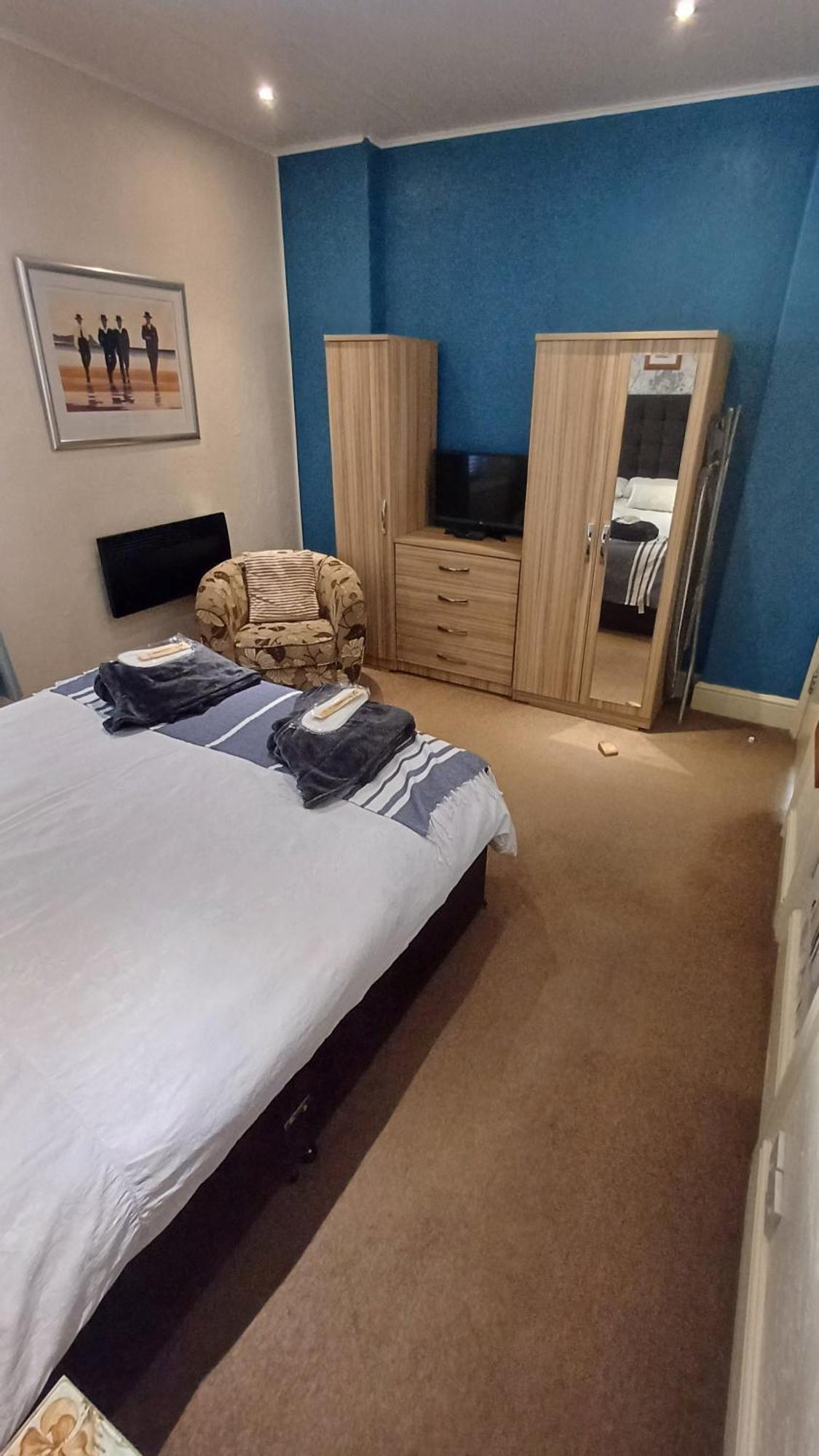 Morwenna Luxury Holiday Apartments Llandudno Exterior photo