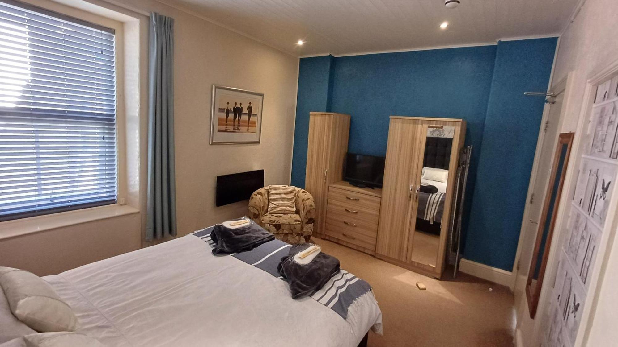 Morwenna Luxury Holiday Apartments Llandudno Exterior photo