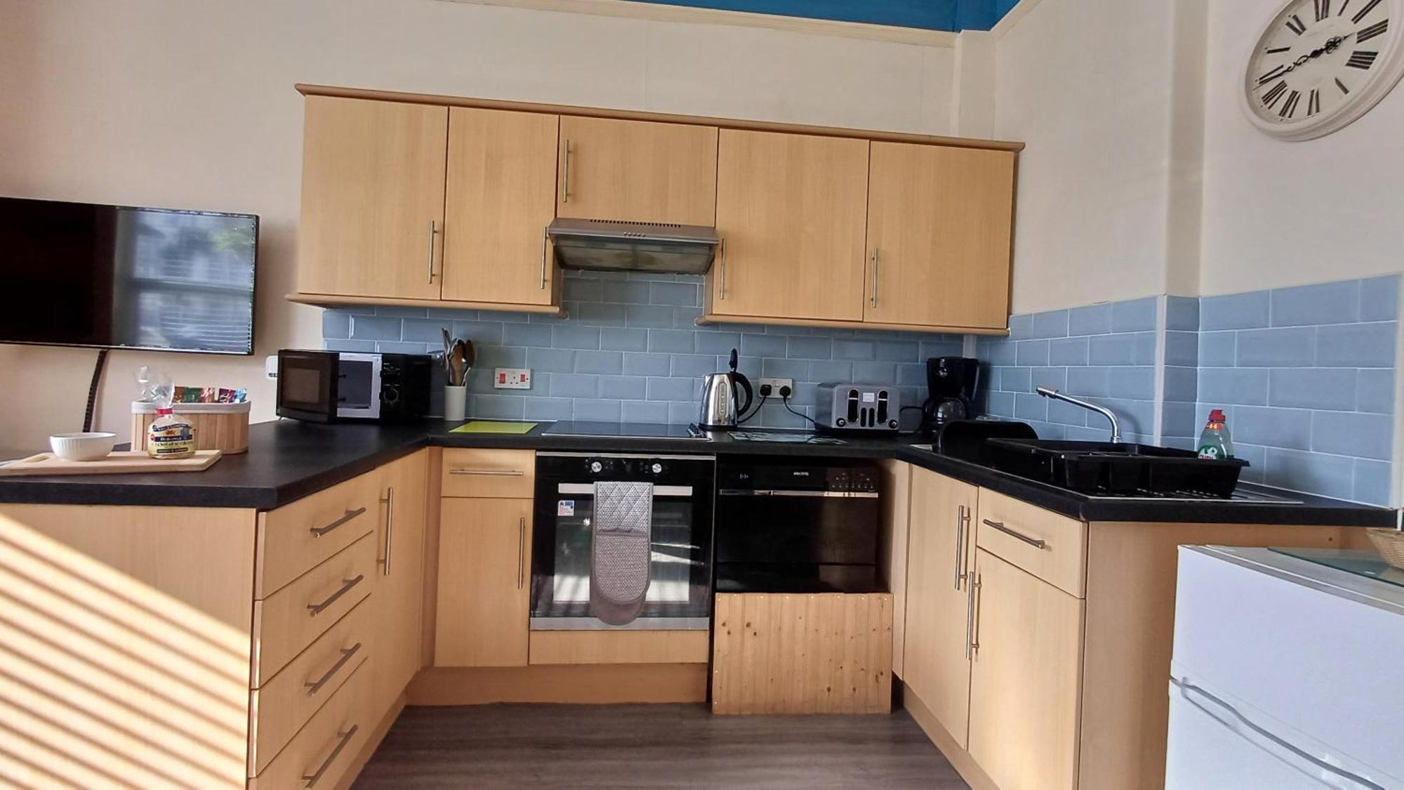 Morwenna Luxury Holiday Apartments Llandudno Exterior photo